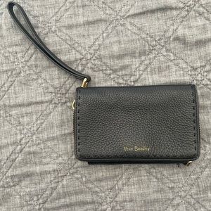 Vera Bradley smartphone wristlet